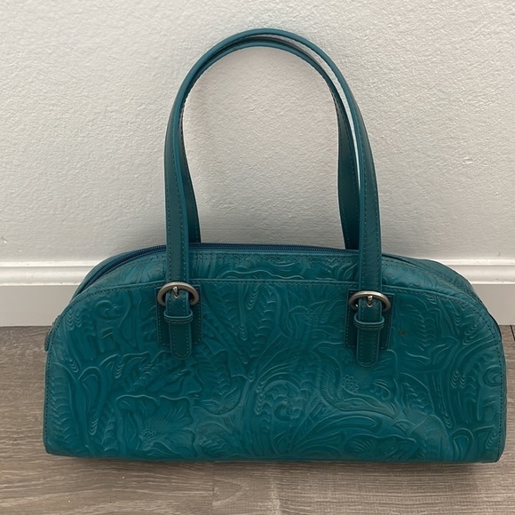 Blue Flower Pattern Purse - Picture 2 of 6